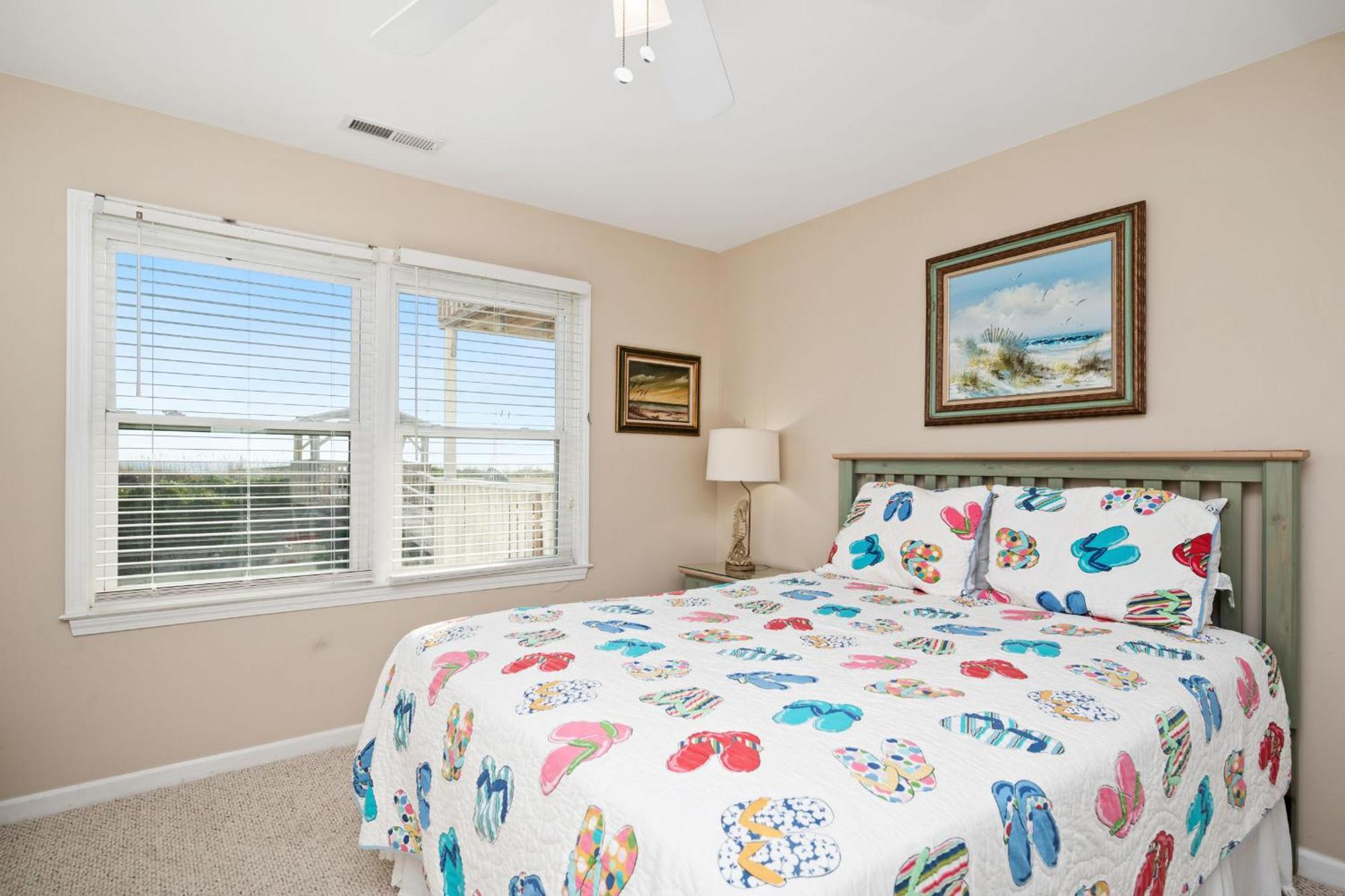 Katie Lou'S Place By Oak Island Accommodations Caswell Beach Exterior photo