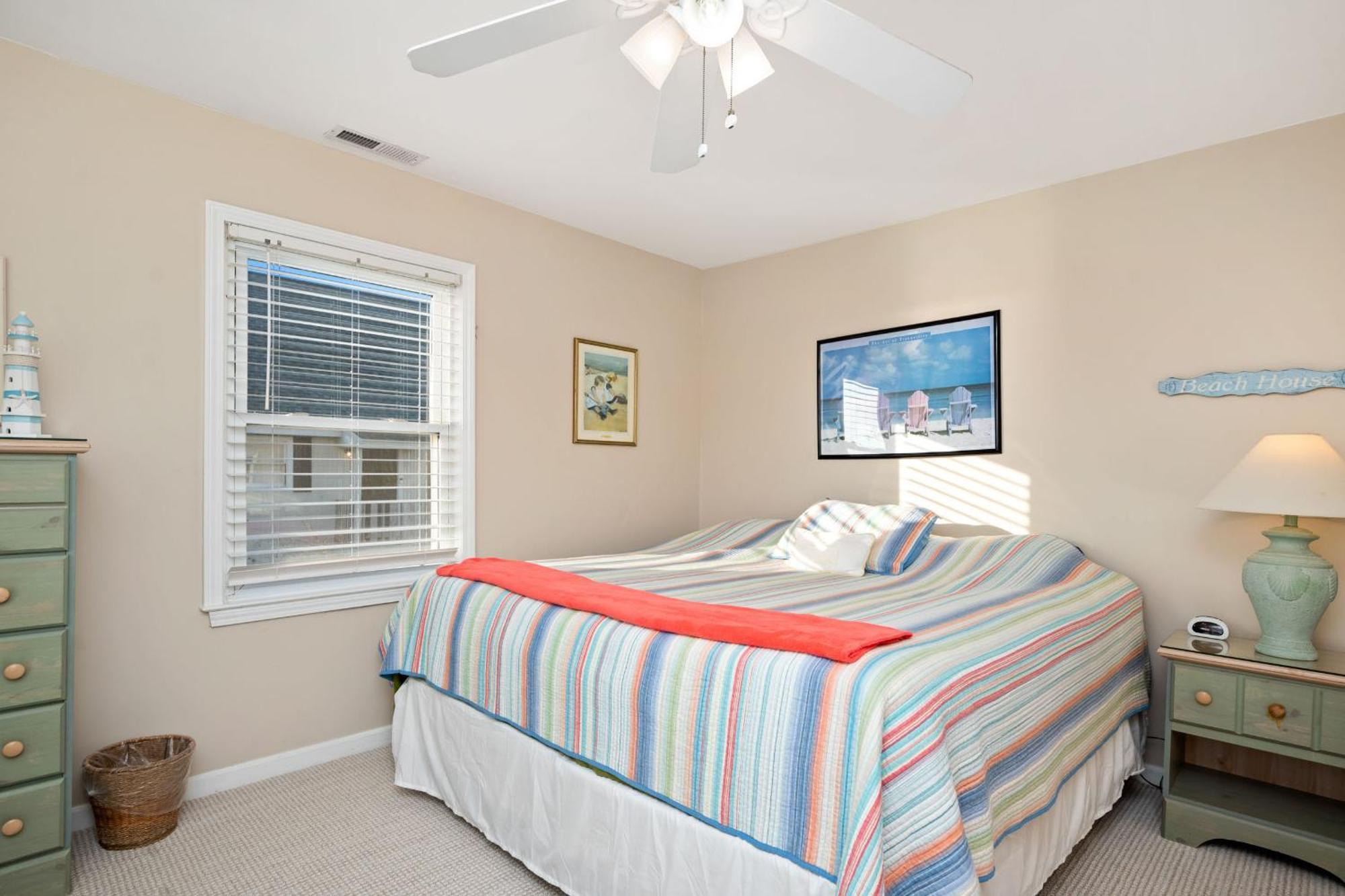 Katie Lou'S Place By Oak Island Accommodations Caswell Beach Exterior photo