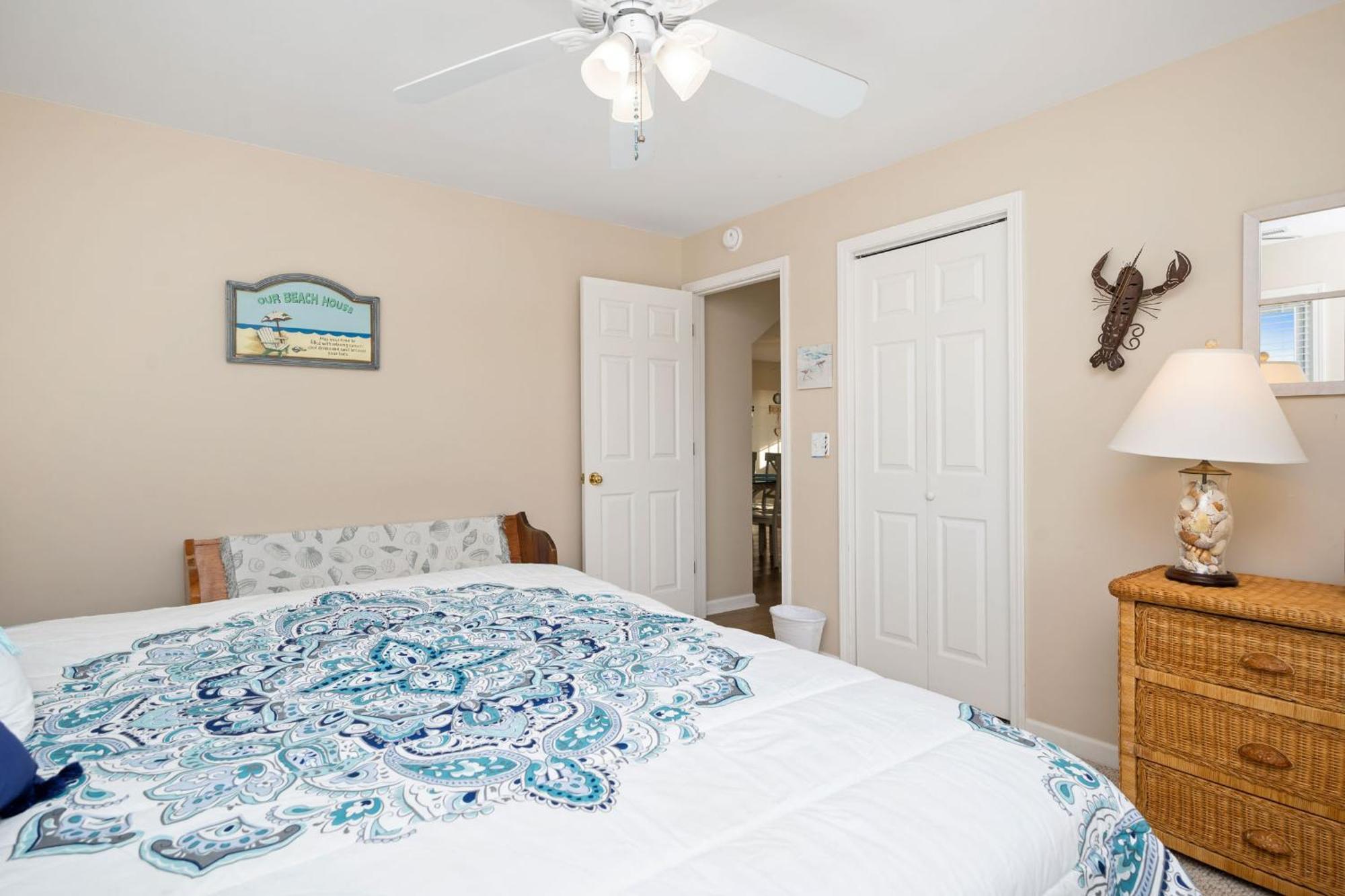 Katie Lou'S Place By Oak Island Accommodations Caswell Beach Exterior photo