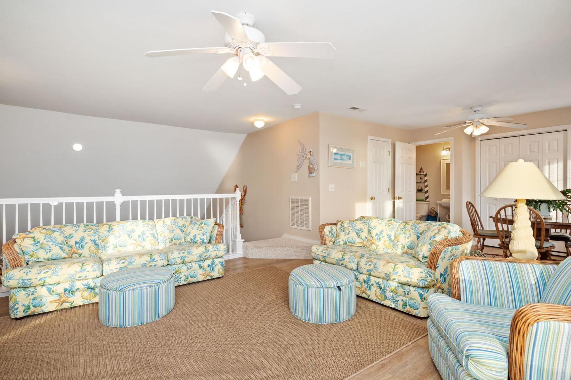 Katie Lou'S Place By Oak Island Accommodations Caswell Beach Exterior photo