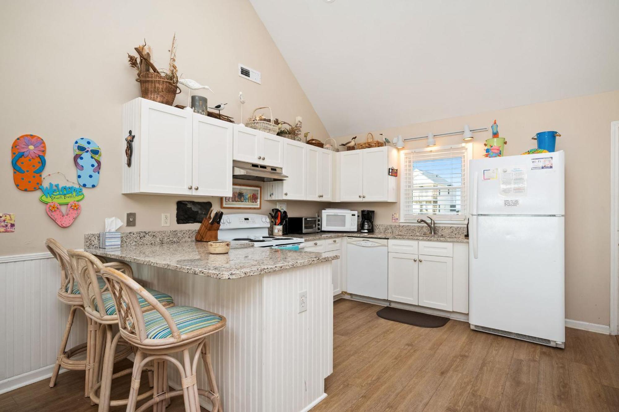 Katie Lou'S Place By Oak Island Accommodations Caswell Beach Exterior photo